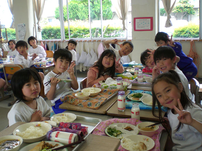 オージーの皆様 なぜ日本の子供は何でも食べるのに肥満にならないのか という疑問にお答えします
